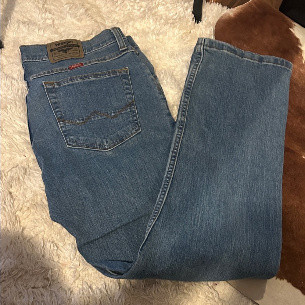 Wrangler Men's Relaxed Fit Denim Jeans